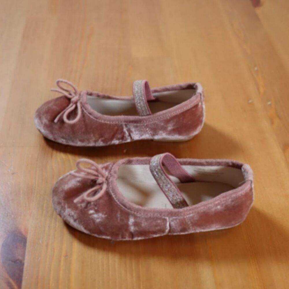 Noralee Girls Velvety Suede Ballet Flats Glitter Strap Dark Pink Size 7